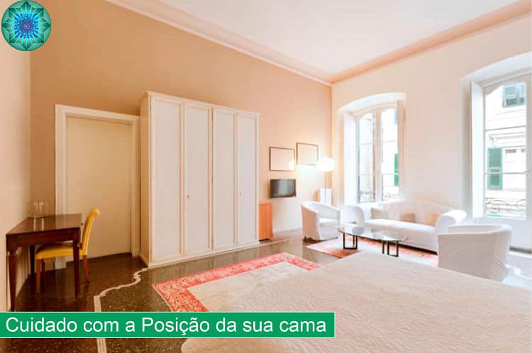 quarto porta cama 